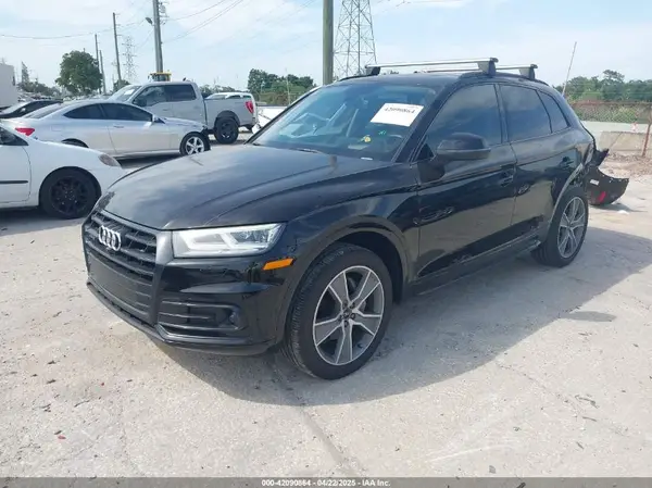 WA1CNAFY2K2018518 2019 AUDI Q5 - Image 2