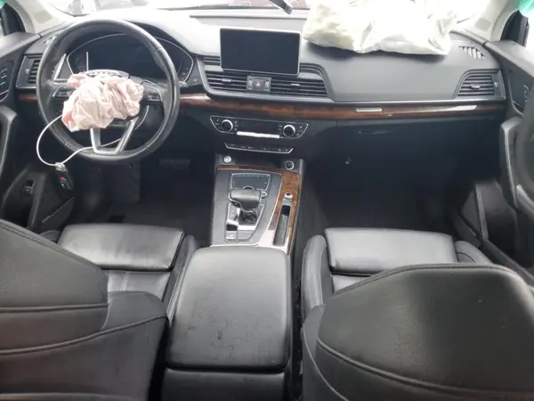 WA1CNAFY3J2015853 2018 AUDI Q5 - Image 8