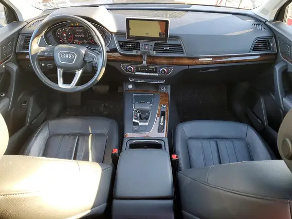WA1CNAFY3J2075082 2018 AUDI Q5 - Image 8