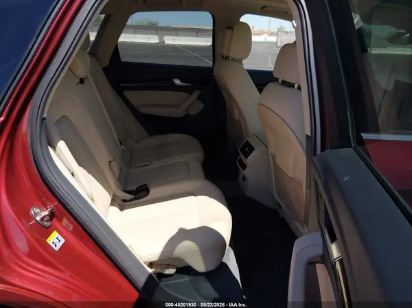WA1CNAFY3J2105116 2018 AUDI Q5 - Image 8