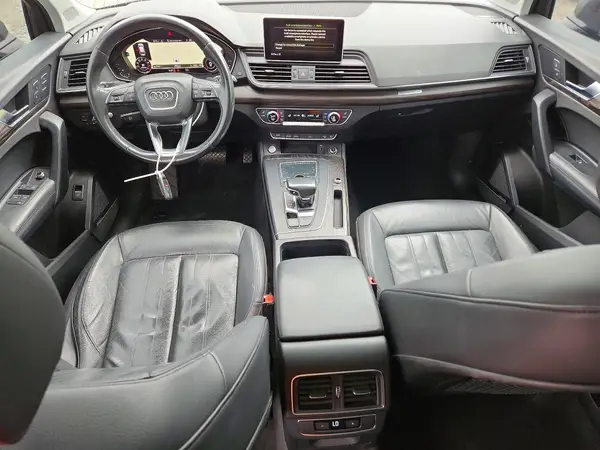 WA1CNAFY3J2121249 2018 AUDI Q5 - Image 8