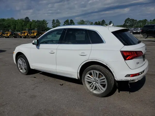 WA1CNAFY3J2216460 2018 AUDI Q5 - Image 2
