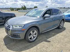 WA1CNAFY3K2034856 2019 AUDI Q5