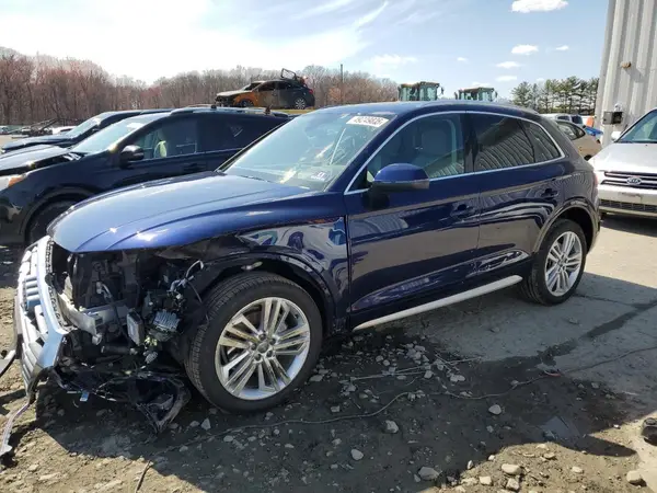 WA1CNAFY3K2092143 2019 AUDI Q5 - Image 1