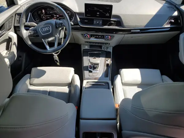 WA1CNAFY3K2092143 2019 AUDI Q5 - Image 8