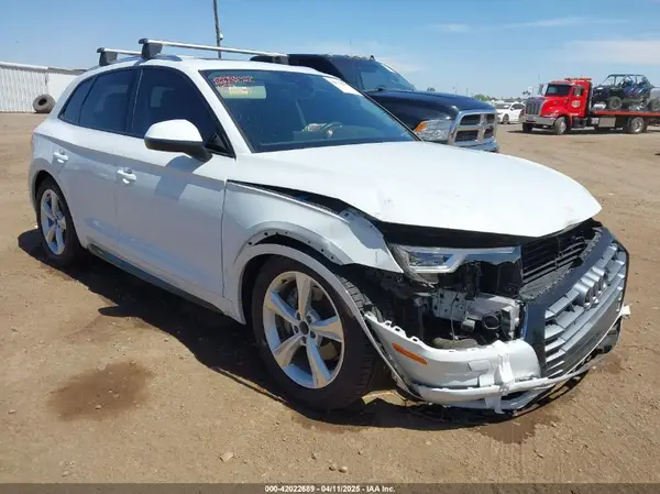WA1CNAFY3L2090572 2020 AUDI Q5 - Image 1
