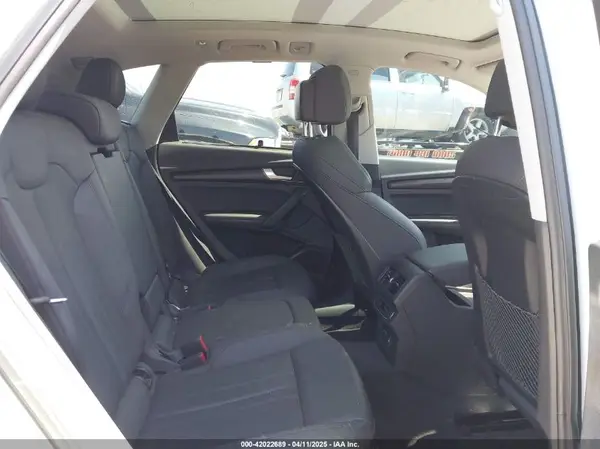 WA1CNAFY3L2090572 2020 AUDI Q5 - Image 8