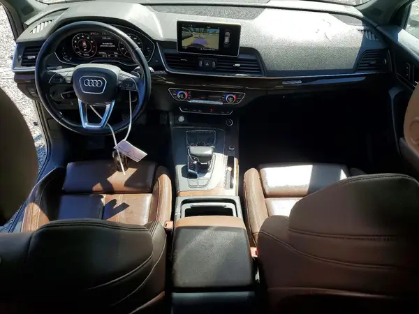 WA1CNAFY4J2029759 2018 AUDI Q5 - Image 8
