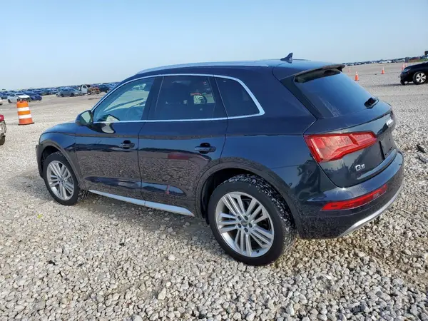 WA1CNAFY4J2031317 2018 AUDI Q5 - Image 2