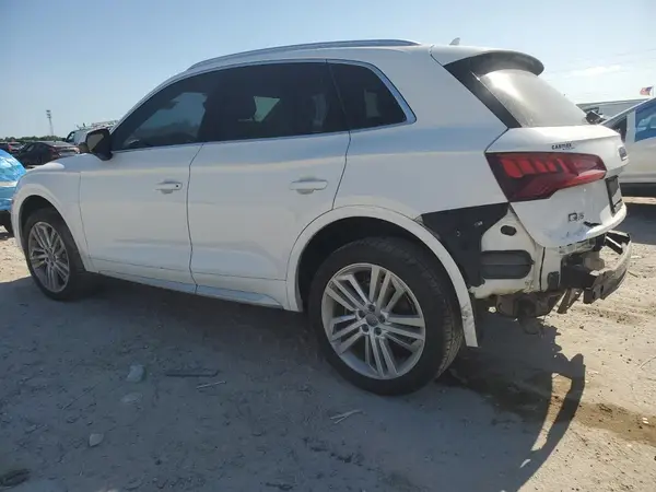 WA1CNAFY4J2089993 2018 AUDI Q5 - Image 2