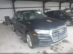 WA1CNAFY4J2098631 2018 AUDI Q5