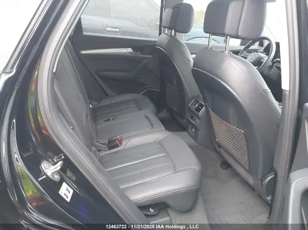 WA1CNAFY4J2102953 2018 AUDI Q5 - Image 8