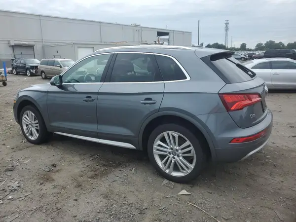 WA1CNAFY4J2127268 2018 AUDI Q5 - Image 2