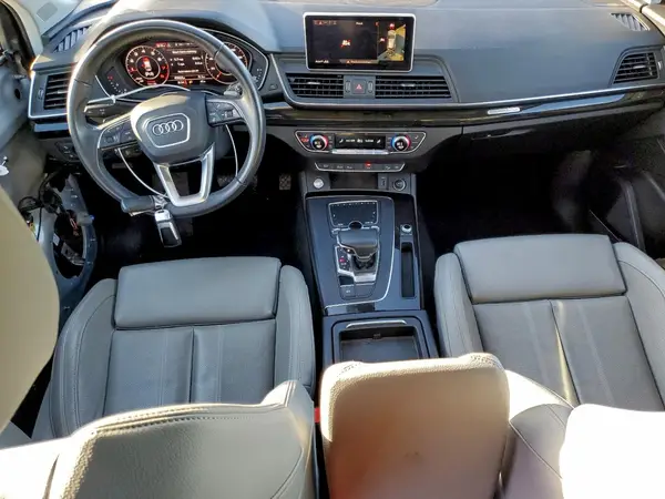WA1CNAFY4J2132647 2018 AUDI Q5 - Image 8