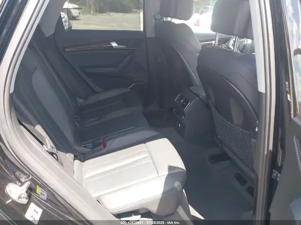 WA1CNAFY4J2146841 2018 AUDI Q5 - Image 8
