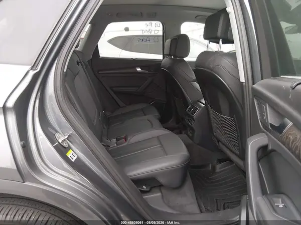 WA1CNAFY4J2147052 2018 AUDI Q5 - Image 8