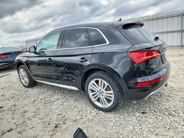 WA1CNAFY4J2181296 2018 AUDI Q5 - Image 2