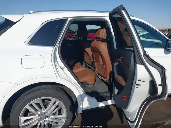 WA1CNAFY4J2192136 2018 AUDI Q5 - Image 8