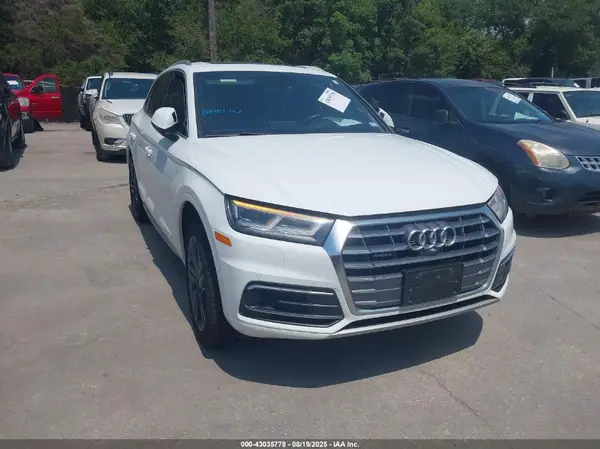 WA1CNAFY4J2217830 2018 AUDI Q5 - Image 1