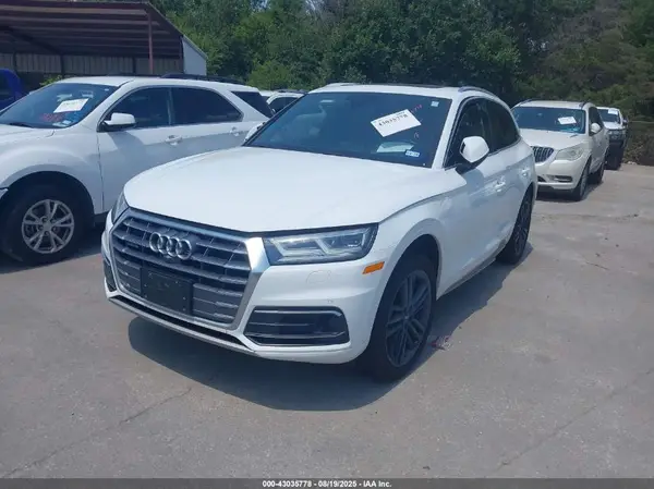 WA1CNAFY4J2217830 2018 AUDI Q5 - Image 2