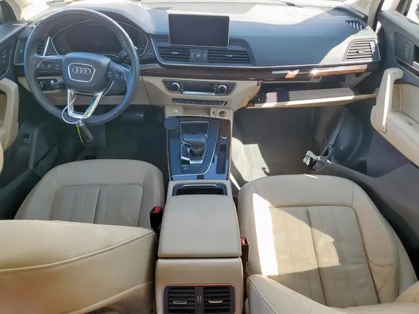 WA1CNAFY4J2237530 2018 AUDI Q5 - Image 8