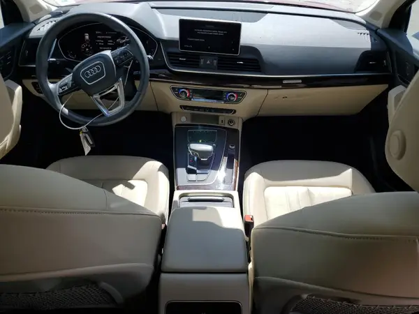 WA1CNAFY4K2023638 2019 AUDI Q5 - Image 8
