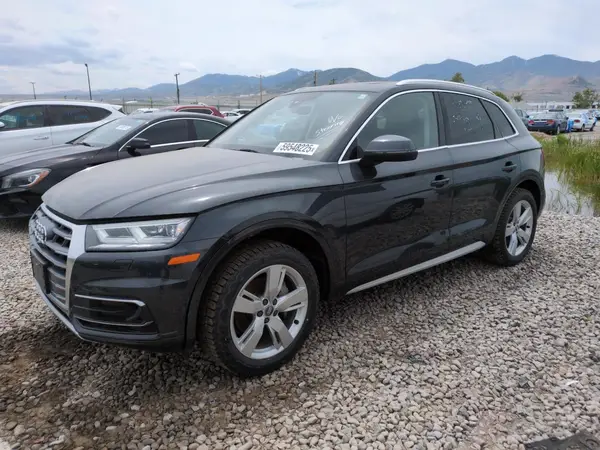 WA1CNAFY4K2047762 2019 AUDI Q5 - Image 1