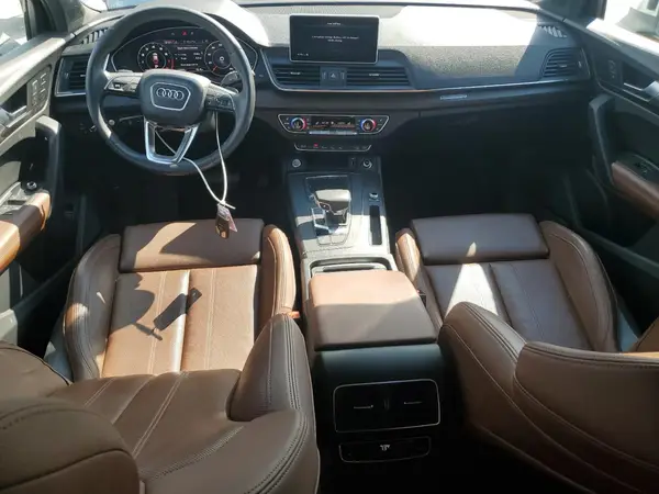 WA1CNAFY4K2065128 2019 AUDI Q5 - Image 8