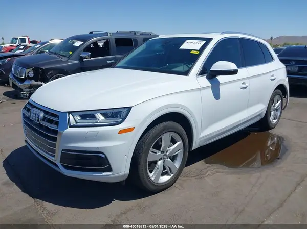 WA1CNAFY4K2089333 2019 AUDI Q5 - Image 2
