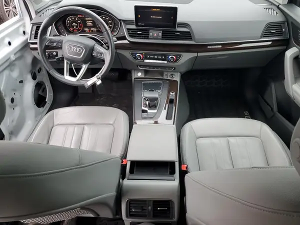 WA1CNAFY4K2094709 2019 AUDI Q5 - Image 8