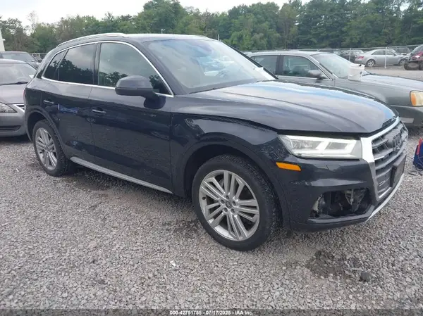 WA1CNAFY4L2064336 2020 AUDI Q5 - Image 1