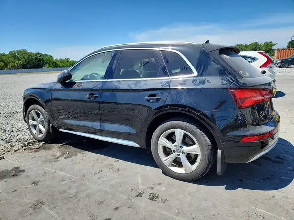 WA1CNAFY4L2066815 2020 AUDI Q5 - Image 2