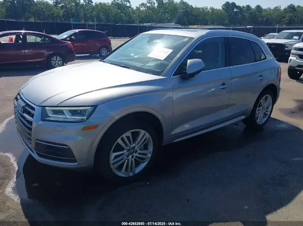 WA1CNAFY5J2020438 2018 AUDI Q5 - Image 2