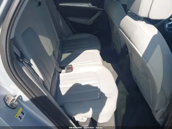 WA1CNAFY5J2020438 2018 AUDI Q5 - Image 8