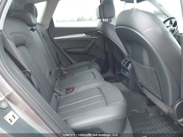 WA1CNAFY5J2033285 2018 AUDI Q5 - Image 8