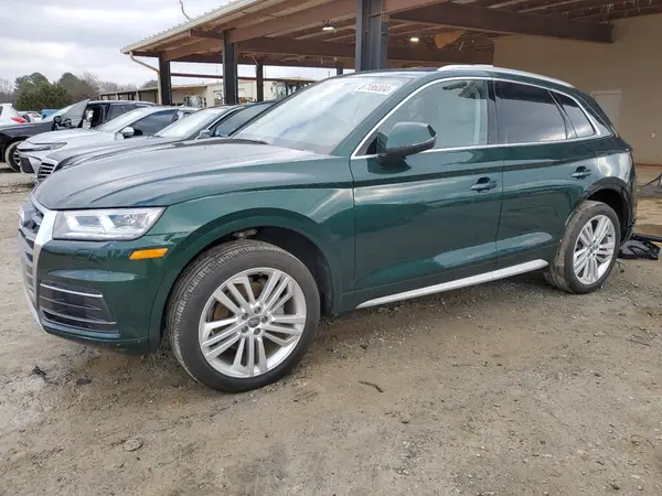 WA1CNAFY5J2144581 2018 AUDI Q5 - Image 1