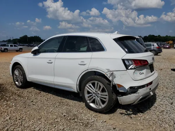 WA1CNAFY5J2178701 2018 AUDI Q5 - Image 2