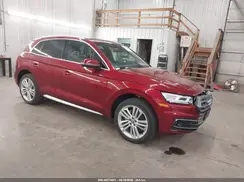 WA1CNAFY5J2199631 2018 AUDI Q5