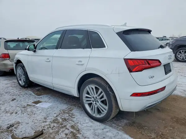 WA1CNAFY5J2205301 2018 AUDI Q5 - Image 2