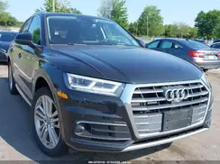 WA1CNAFY5K2027682 2019 AUDI Q5