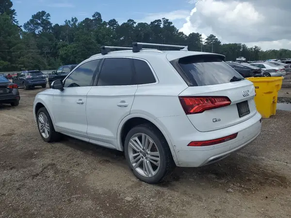 WA1CNAFY5L2088290 2020 AUDI Q5 - Image 2