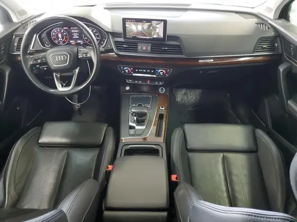 WA1CNAFY6J2016320 2018 AUDI Q5 - Image 8