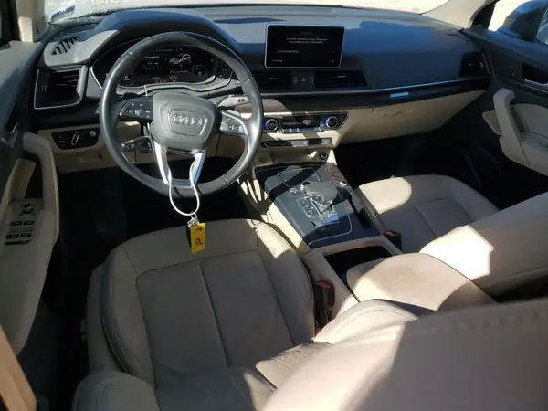 WA1CNAFY6J2031321 2018 AUDI Q5 - Image 8