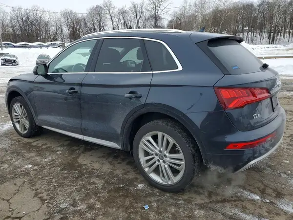 WA1CNAFY6J2046885 2018 AUDI Q5 - Image 2