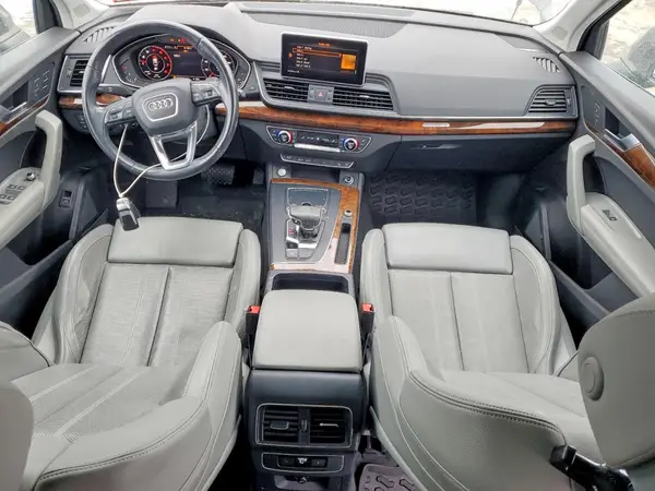 WA1CNAFY6J2046885 2018 AUDI Q5 - Image 8