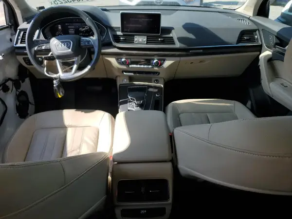 WA1CNAFY6J2056171 2018 AUDI Q5 - Image 8