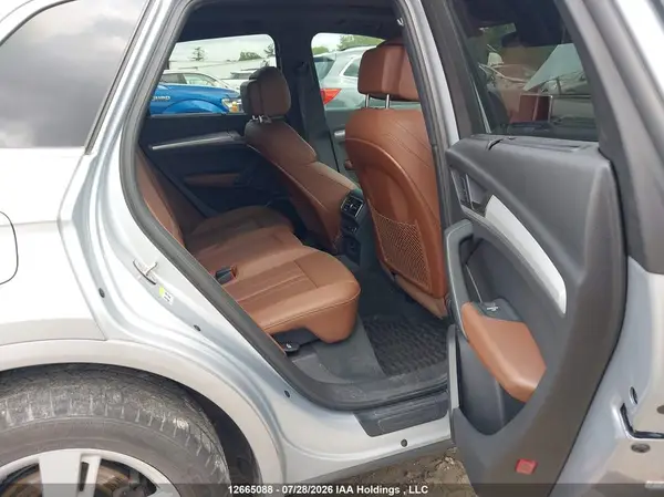WA1CNAFY6J2117888 2018 AUDI Q5 - Image 8