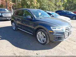 WA1CNAFY6J2216789 2018 AUDI Q5