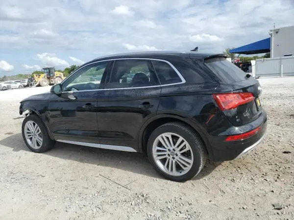 WA1CNAFY6J2230868 2018 AUDI Q5 - Image 2