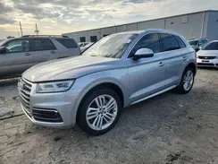 WA1CNAFY6K2018862 2019 AUDI Q5